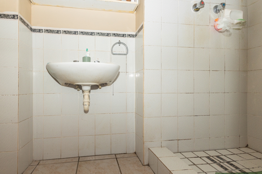 3 Bedroom Property for Sale in Bongweni Western Cape